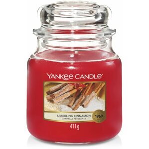 Gyertya YANKEE CANDLE Classic Sparkling Cinnamon, közepes méretű, 411 gramm