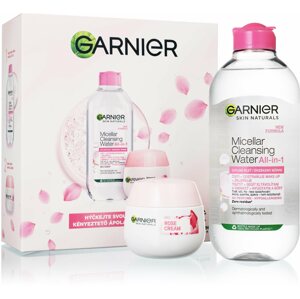 Kozmetikai ajándékcsomag GARNIER Skin Naturals Rose Ajándékcsomag érzékeny arcbőrre